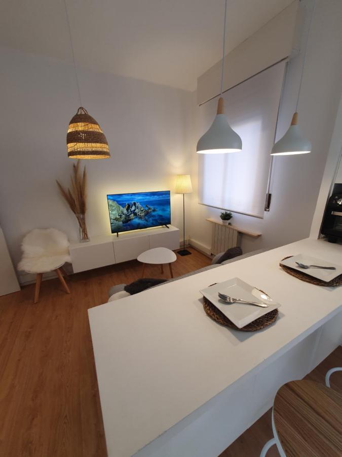 דירות Aimendi Host Bilbao District Center II מראה חיצוני תמונה
